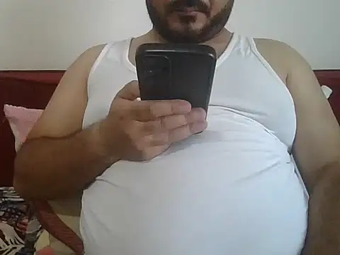 Snapshot of UrfavSlaveBitch chatting on June 7, 2026, 4:34 pm UrfavSlaveBitch online show from June 7, 2026, 4:34 pm