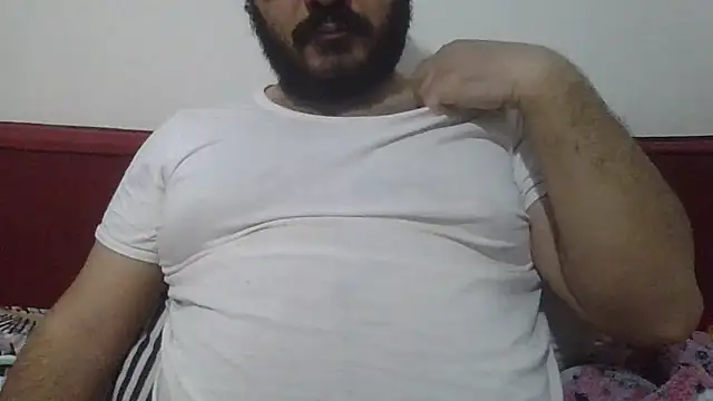 Snapshot of UrfavSlaveBitch chatting on March 27, 2026, 9:38 pm UrfavSlaveBitch online show from March 27, 2026, 9:38 pm