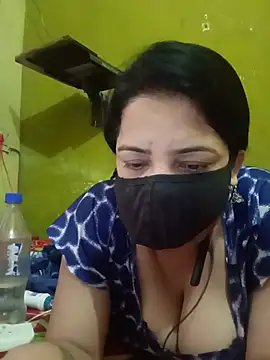 Snapshot of hornycoupleJandS chatting on June 27, 2026, 12:33 pm hornycoupleJandS online show from June 27, 2026, 12:33 pm
