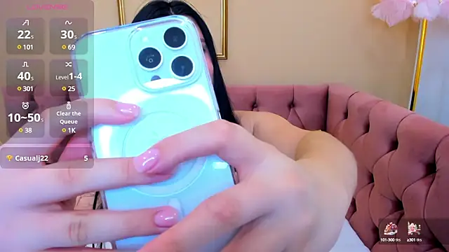 Snapshot of Kassandra__grey chatting on February 3, 2025, 1:09 am Kassandra grey online show from February 3, 2025, 1:09 am