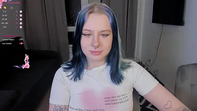 tender kiitty online show from February 8, 2026, 7:11 pm