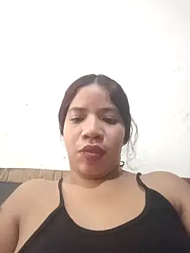 Snapshot of Kelsie_Williams chatting on February 12, 2026, 8:19 pm Kelsie Williams online show from February 12, 2026, 8:19 pm