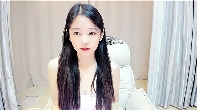 Snapshot of CN-Babycat chatting on October 11, 2025, 3:18 am CN-Babycat online show from October 11, 2025, 3:18 am