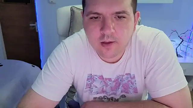 Snapshot of JasonJacks chatting on June 27, 2026, 12:44 pm JasonJacks online show from June 27, 2026, 12:44 pm