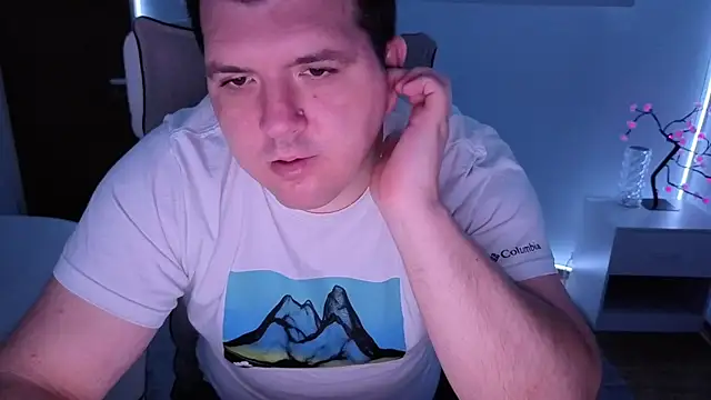 Snapshot of JasonJacks chatting on July 14, 2026, 2:16 am JasonJacks online show from July 14, 2026, 2:16 am