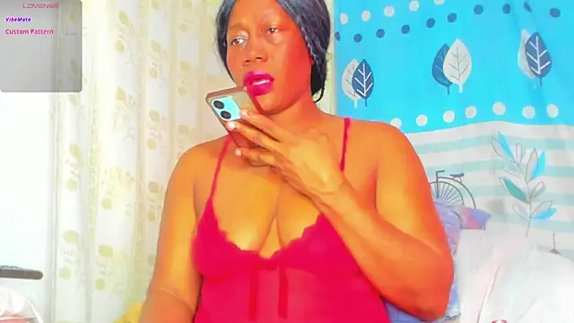 Snapshot of yonsol_abril chatting on June 16, 2026, 6:19 pm yonsol abril online show from June 16, 2026, 6:19 pm