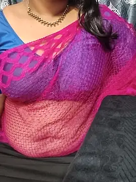 Snapshot of Tamilsathya2024 chatting on May 7, 2026, 7:01 am Tamilsathya2024 online show from May 7, 2026, 7:01 am