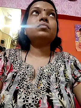 sunita-doll online show from October 19, 2025, 8:00 pm