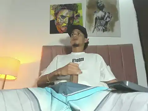 Snapshot of Cain_369 chatting on January 28, 2025, 10:45 am Cain 369 online show from January 28, 2025, 10:45 am