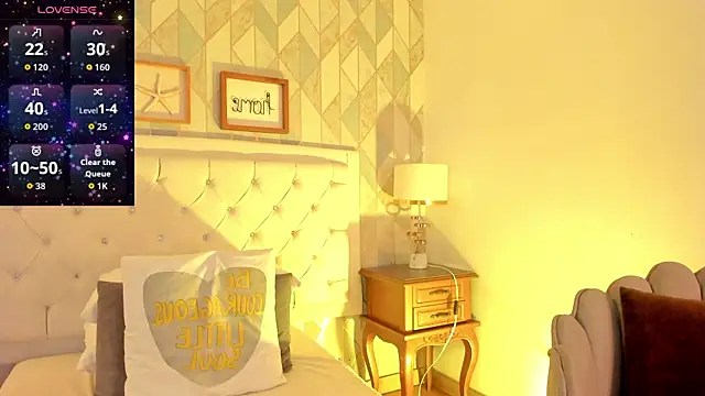 rebeca watsson online show from March 12, 2026, 11:36 am