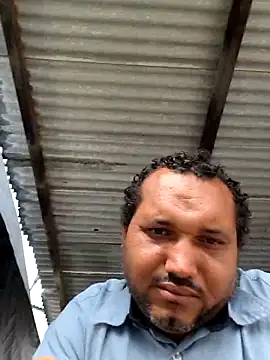 Snapshot of alexjs84 chatting on December 15, 2025, 6:25 pm alexjs84 online show from December 15, 2025, 6:25 pm