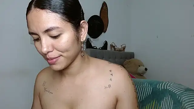 Snapshot of Sexy_Lia_ chatting on July 17, 2026, 2:42 am Sexy Lia online show from July 17, 2026, 2:42 am