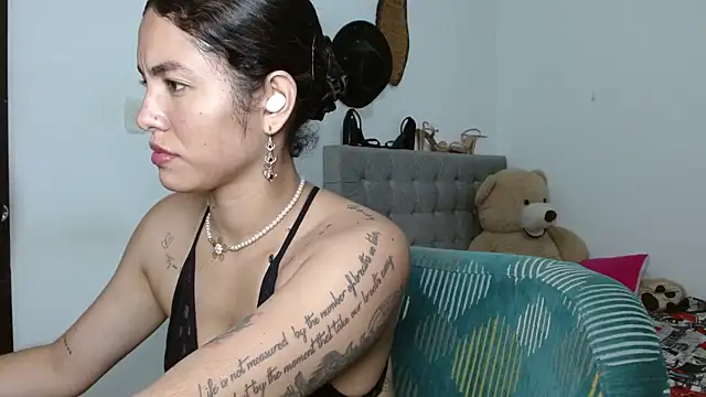 Snapshot of Sexy_Lia_ chatting on May 30, 2026, 1:12 am Sexy Lia online show from May 30, 2026, 1:12 am
