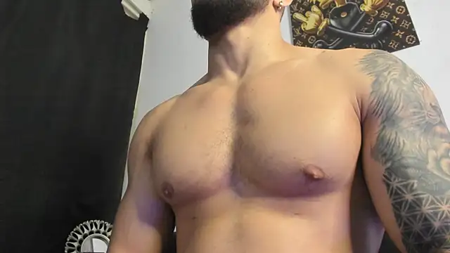 Snapshot of vincent_carusso94 chatting on July 24, 2026, 1:34 am vincent carusso94 online show from July 24, 2026, 1:34 am