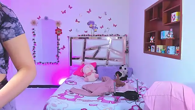 Snapshot of perlabeautiful chatting on November 28, 2025, 12:16 pm perlabeautiful online show from November 28, 2025, 12:16 pm