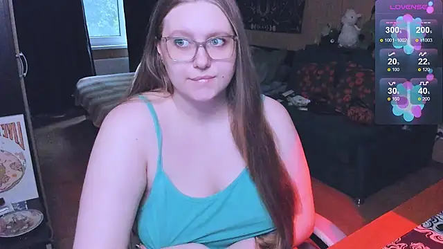 Snapshot of Alice_Dreamgirl_ chatting on July 2, 2026, 11:05 am Alice Dreamgirl online show from July 2, 2026, 11:05 am
