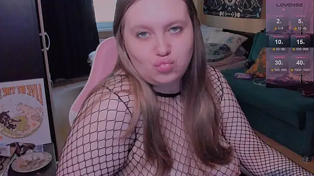 Snapshot of Alice_Dreamgirl_ chatting on July 30, 2026, 10:14 am Alice Dreamgirl online show from July 30, 2026, 10:14 am