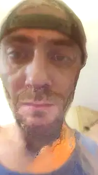Huntzg23 online show from April 24, 2026, 7:49 pm
