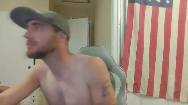 Snapshot of Huntzg23 chatting on June 23, 2026, 7:28 am Huntzg23 online show from June 23, 2026, 7:28 am