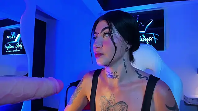 MegganLuna online show from January 23, 2025, 11:15 pm