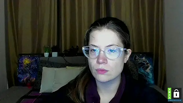 Snapshot of Alicia_redfollow chatting on October 15, 2025, 5:32 pm Alicia redfollow online show from October 15, 2025, 5:32 pm