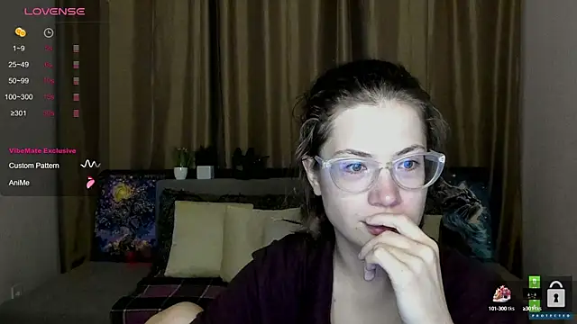 Snapshot of Alicia_redfollow chatting on October 7, 2025, 11:11 am Alicia redfollow online show from October 7, 2025, 11:11 am