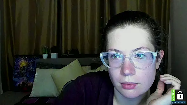 Snapshot of Alicia_redfollow chatting on October 22, 2025, 5:23 pm Alicia redfollow online show from October 22, 2025, 5:23 pm