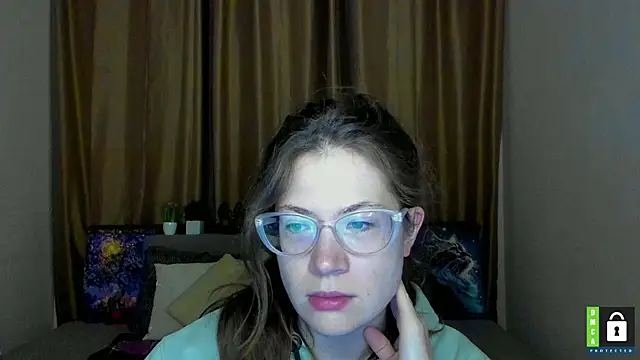 Snapshot of Alicia_redfollow chatting on October 25, 2025, 11:09 am Alicia redfollow online show from October 25, 2025, 11:09 am