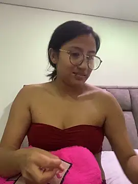 Anny boo  online show from January 3, 2025, 6:11 am