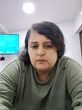 Miss balloonsmila online show from December 2, 2025, 5:09 am