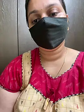 Snapshot of Akhi_Akshaya chatting on February 20, 2025, 8:36 pm Akhi Akshaya online show from February 20, 2025, 8:36 pm