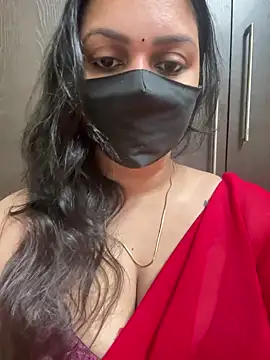Snapshot of Akhi_Akshaya chatting on March 7, 2025, 5:28 pm Akhi Akshaya online show from March 7, 2025, 5:28 pm