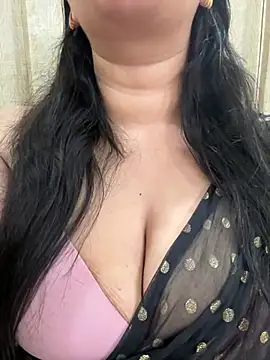 Snapshot of Akhi_Akshaya chatting on January 25, 2025, 12:06 am Akhi Akshaya online show from January 25, 2025, 12:06 am