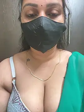 Snapshot of Akhi_Akshaya chatting on February 21, 2025, 4:37 pm Akhi Akshaya online show from February 21, 2025, 4:37 pm