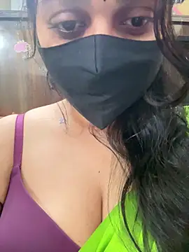 Snapshot of Akhi_Akshaya chatting on January 12, 2025, 6:49 pm Akhi Akshaya online show from January 12, 2025, 6:49 pm