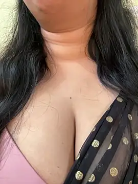 Snapshot of Akhi_Akshaya chatting on January 25, 2025, 3:09 am Akhi Akshaya online show from January 25, 2025, 3:09 am