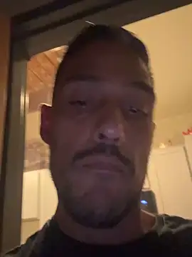 Matdeanslavenh online show from October 23, 2025, 12:42 am