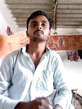 Snapshot of Suraj223kumar chatting on July 3, 2026, 7:48 am Suraj223kumar online show from July 3, 2026, 7:48 am