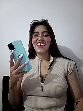 eriika deep  online show from September 29, 2025, 10:37 pm
