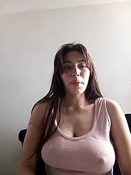 eriika deep  online show from November 26, 2025, 9:15 pm