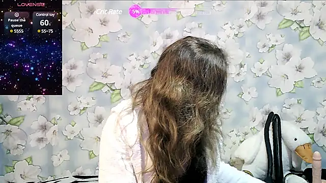 Snapshot of KattyLuuu chatting on February 23, 2025, 8:33 pm KattyLuuu online show from February 23, 2025, 8:33 pm
