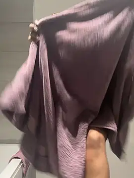 Snapshot of LavenderBuxton chatting on March 21, 2026, 11:47 am LavenderBuxton online show from March 21, 2026, 11:47 am