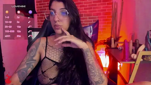 marlenna online show from September 20, 2025, 12:21 pm