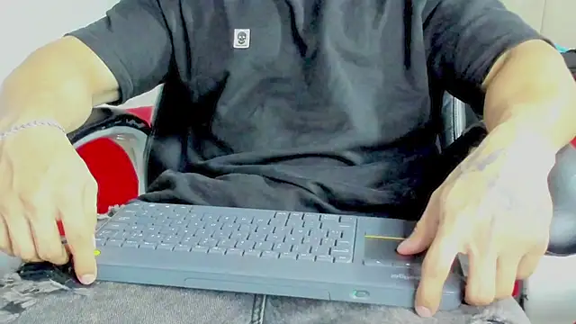 jeicob gagnon online show from January 31, 2026, 11:58 pm