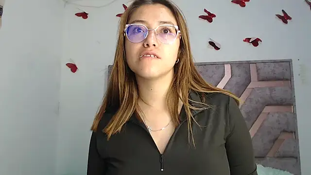 Anny Fox- online show from November 6, 2025, 5:22 am