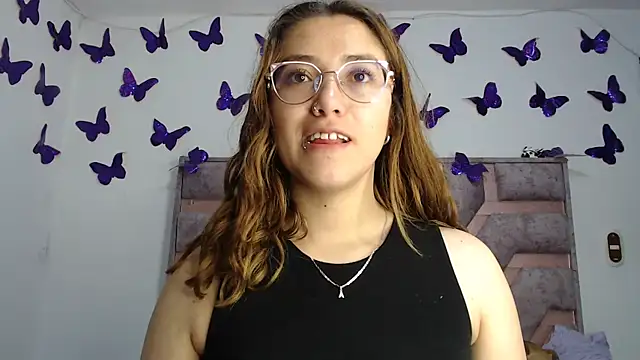 Anny Fox- online show from November 13, 2025, 3:32 am