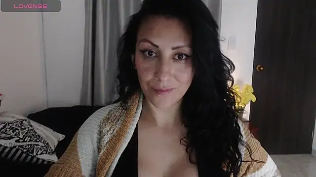 Snapshot of mrs_deborah chatting on December 31, 2024, 3:12 am mrs deborah online show from December 31, 2024, 3:12 am