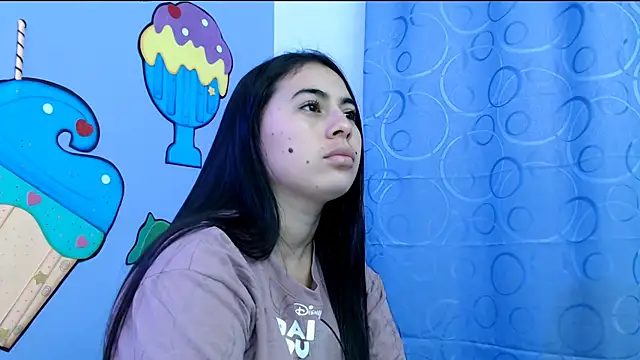 Snapshot of sweetfantacies18 chatting on March 10, 2025, 12:50 am sweetfantacies18 online show from March 10, 2025, 12:50 am