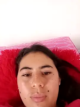 Snapshot of sweetfantacies18 chatting on October 21, 2025, 5:23 pm sweetfantacies18 online show from October 21, 2025, 5:23 pm