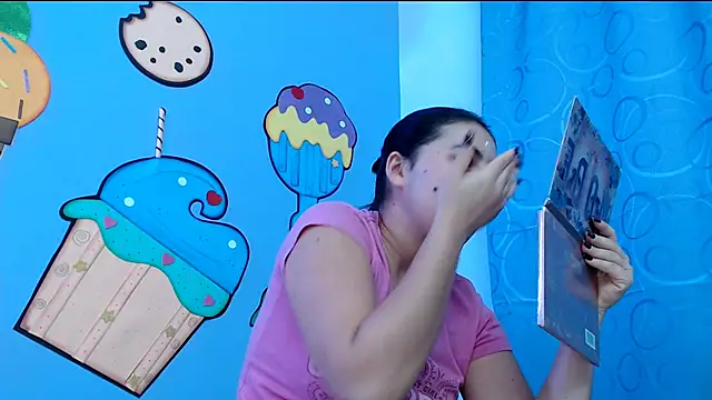 Snapshot of sweetfantacies18 chatting on March 14, 2025, 1:27 am sweetfantacies18 online show from March 14, 2025, 1:27 am